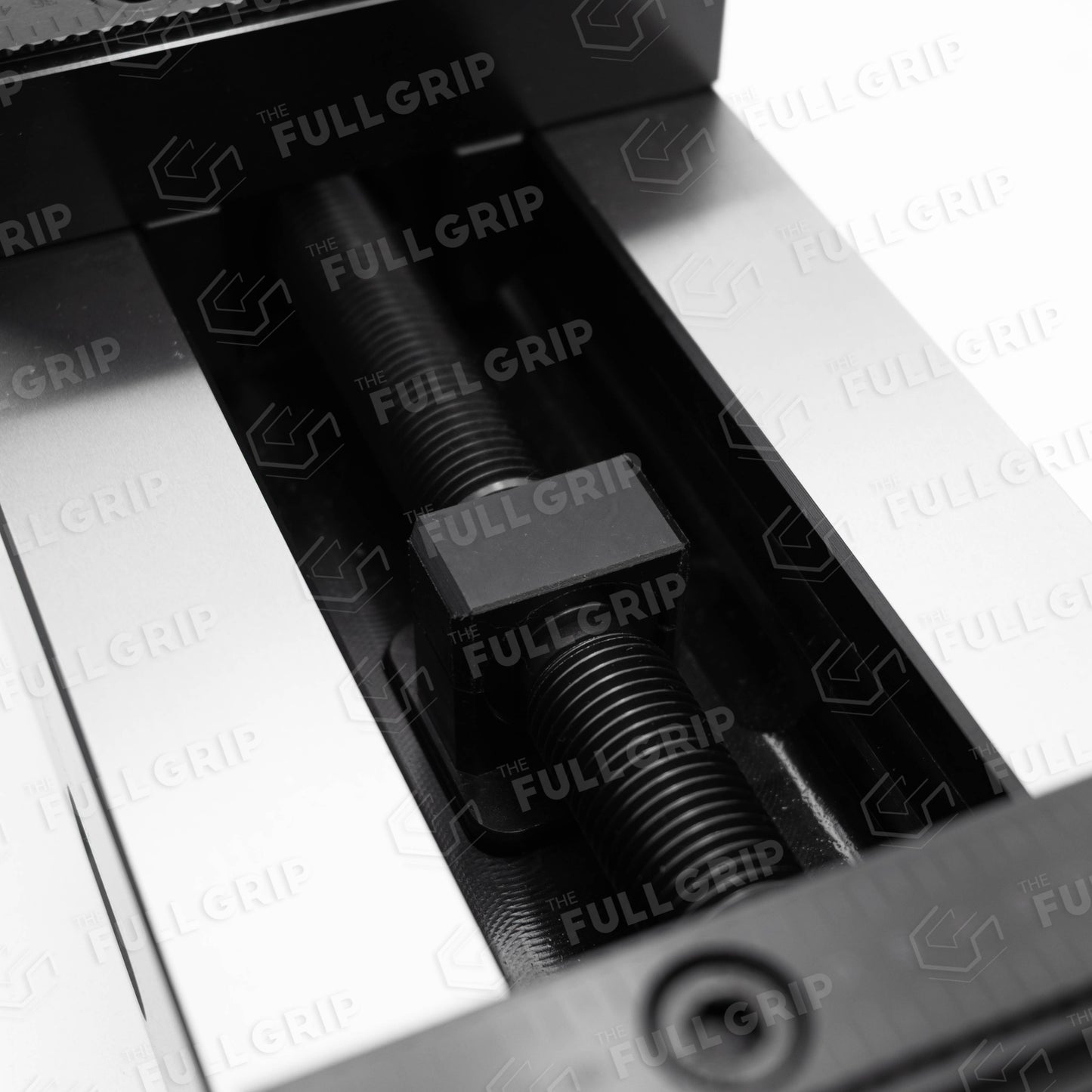 The Full Grip - Self Centering Vice - 125 x 210 - Removable Jaws